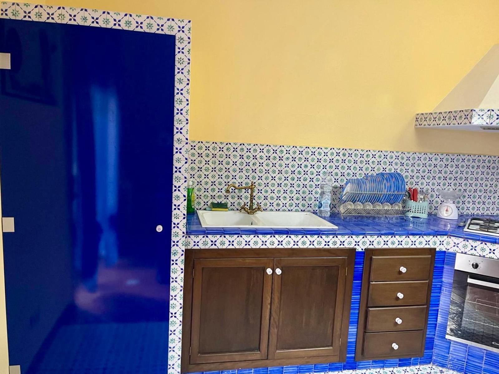 Sicilian Apartment Termini Imerese Exterior photo
